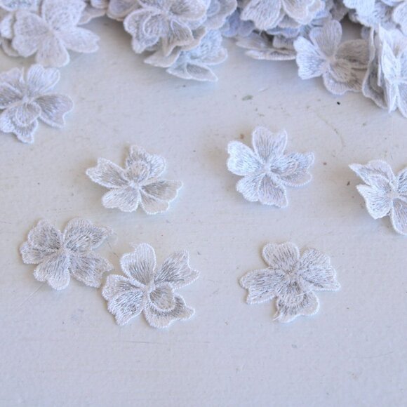 Source Unknown Silver and Purple Decorative Appliques - Picture 1 of 10